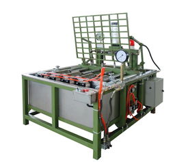 余姚市黃家埠超成機(jī)械廠 自動(dòng)臥式開箱機(jī)，解放企業(yè)包裝效能